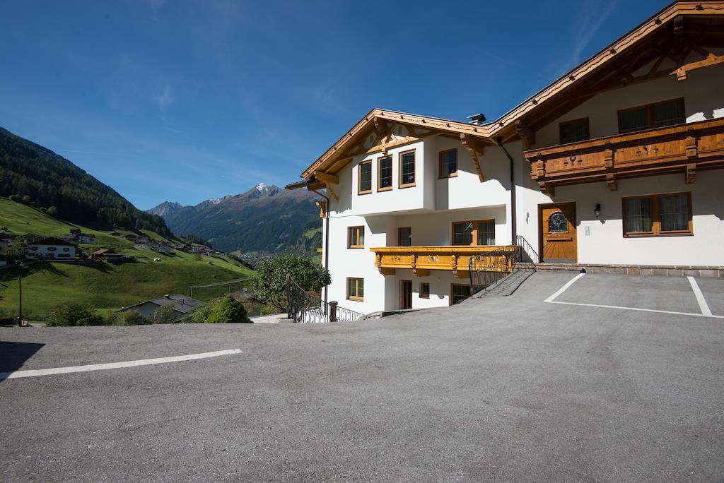 Appartementhaus Pinnisblick Neustift im Stubaital Exteriér fotografie